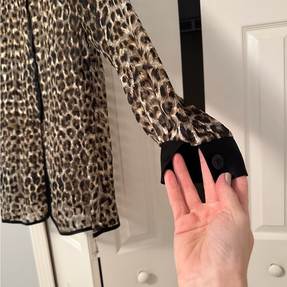 SAM Sheer Leopard Blouse - Picture 4 of 10